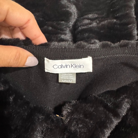 NWT Calvin Klein Women's Black Faux-Fur 3/4 Sleeve Shrug Jacket Size M MRSP $99 - Picture 6 of 6
